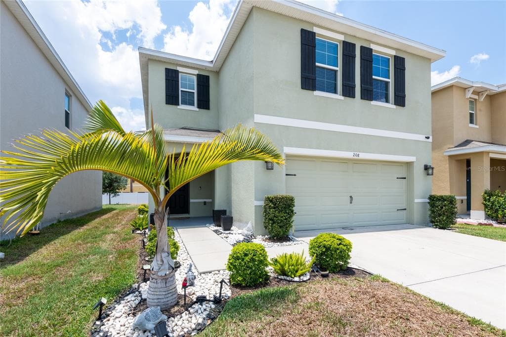 208 CINNAMON BARK PLACE VALRICO, FL 33594