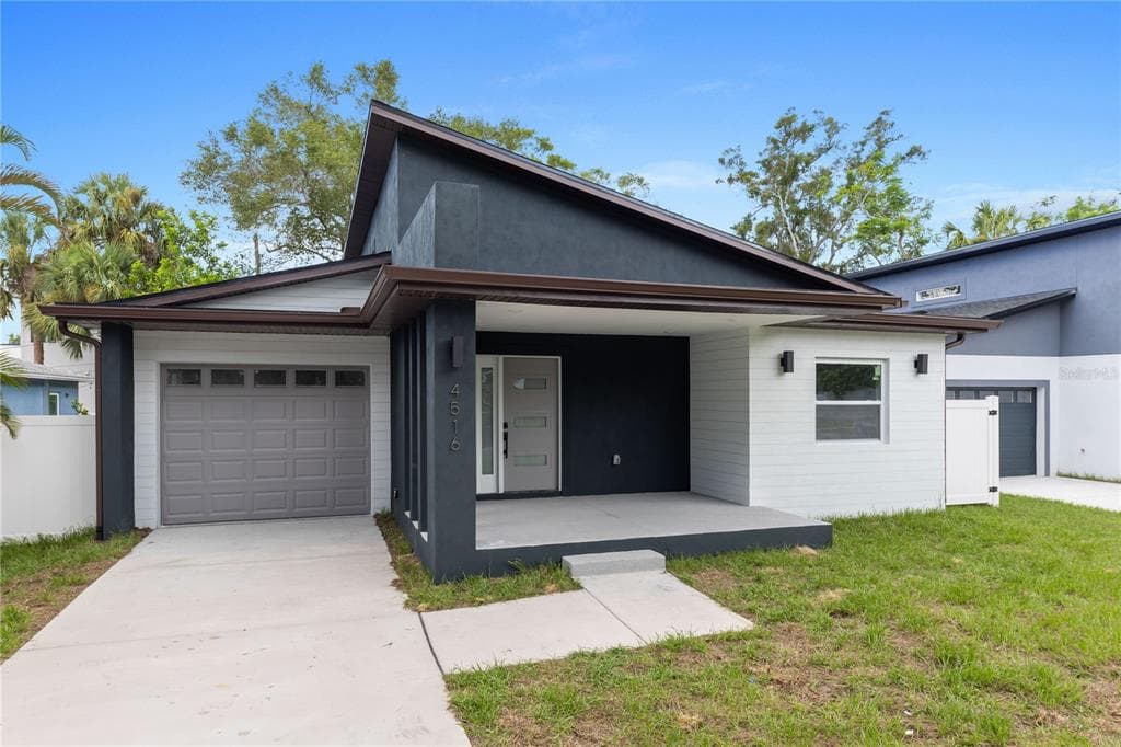 4516 23RD AVENUE S ST PETERSBURG, FL 33711