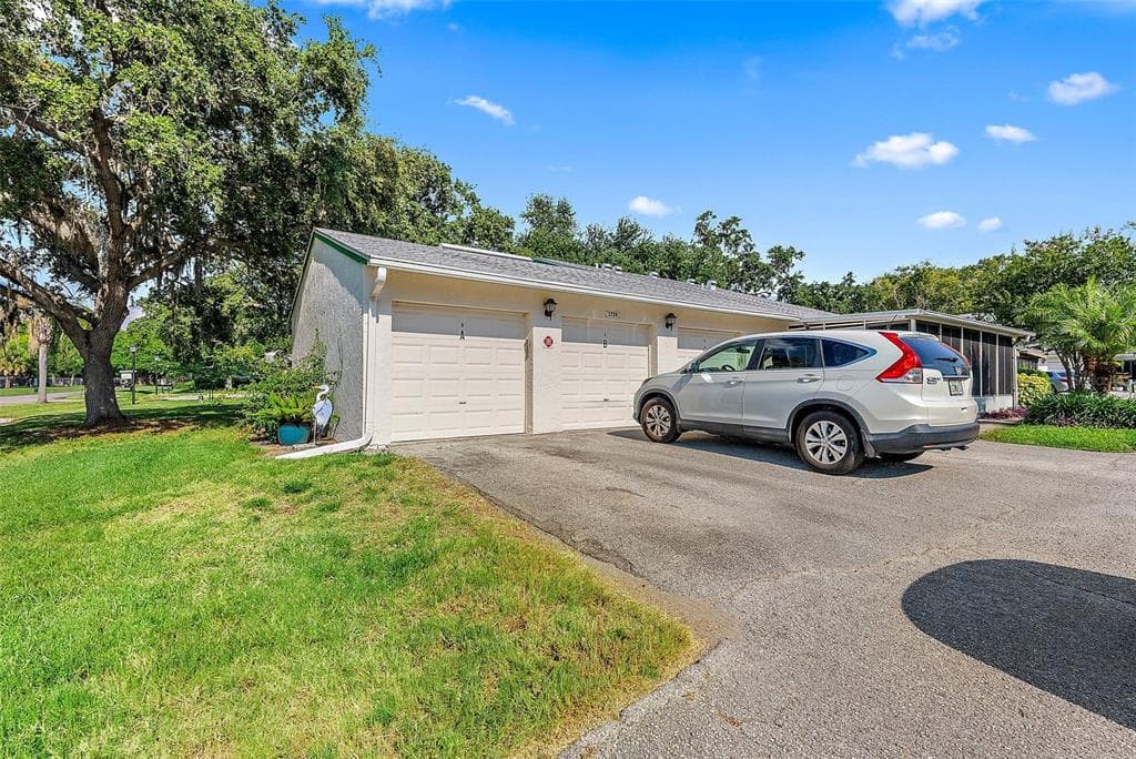 3204 40TH WAY S UNIT A ST PETERSBURG, FL 33711