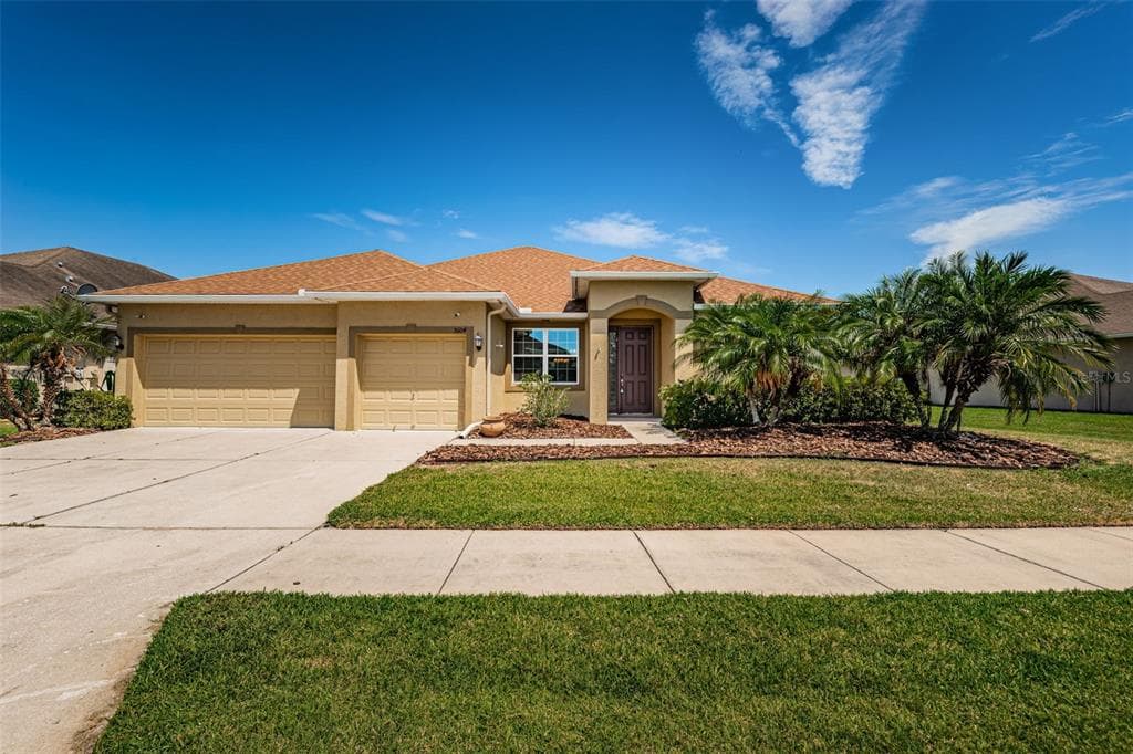 5604 SUPERIOR DRIVE LAKELAND, FL 33805