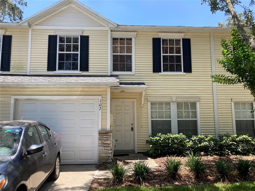 107 SAWTOOTH DRIVE VALRICO, FL 33594