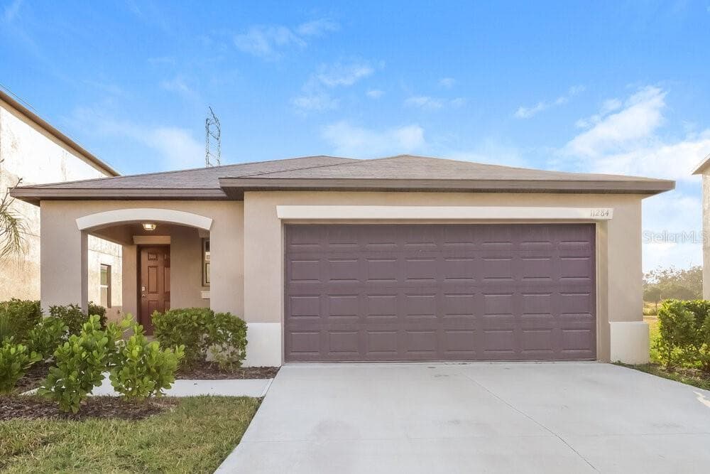 11284 RILEY PINES CIRCLE GIBSONTON, FL 33534