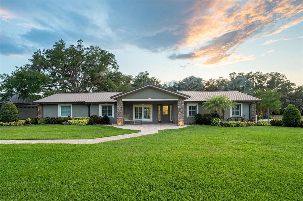 3715 POWERLINE ROAD LITHIA, FL 33547