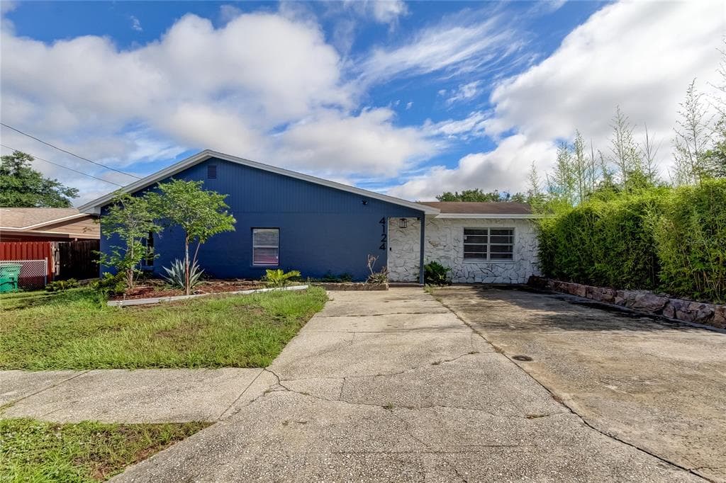 4124 E 98TH AVENUE TAMPA, FL 33617