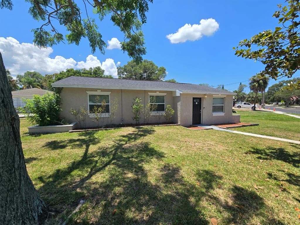 1135 FAIRMONT STREET CLEARWATER, FL 33755