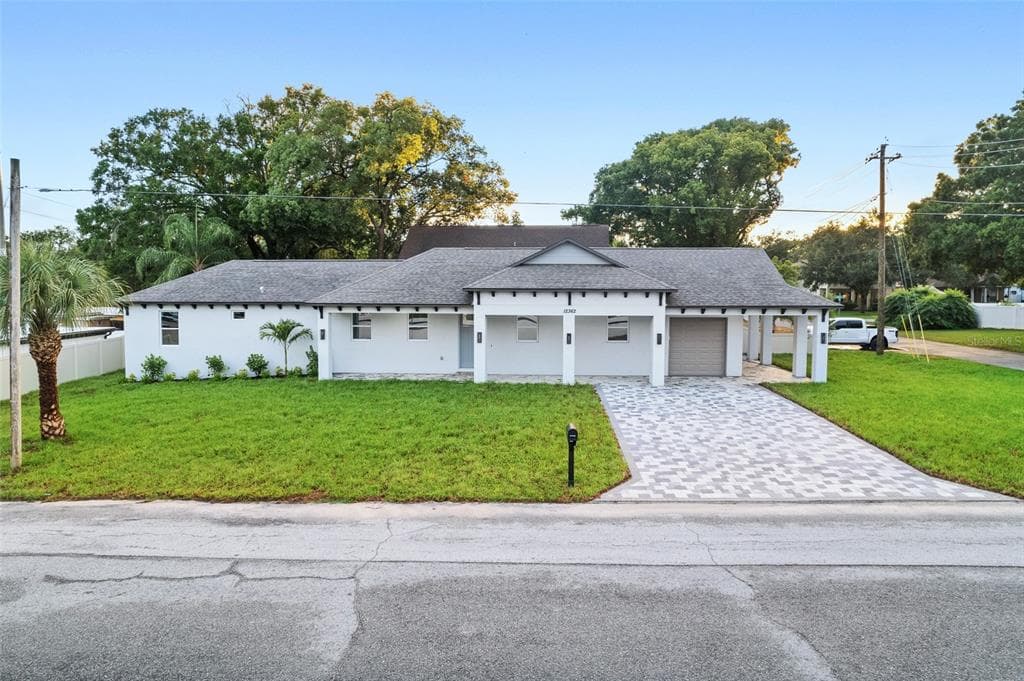 12362 N HOWARD AVENUE TAMPA, FL 33612