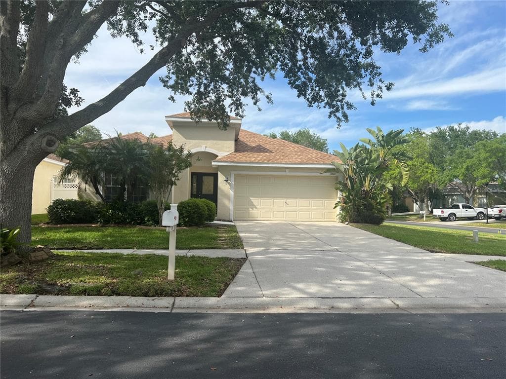 3001 GEM LUSTER COURT VALRICO, FL 33594