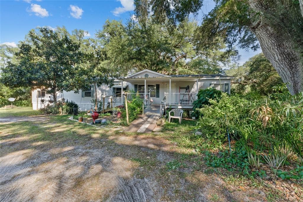 38603 STATE ROAD 575 DADE CITY, FL 33523