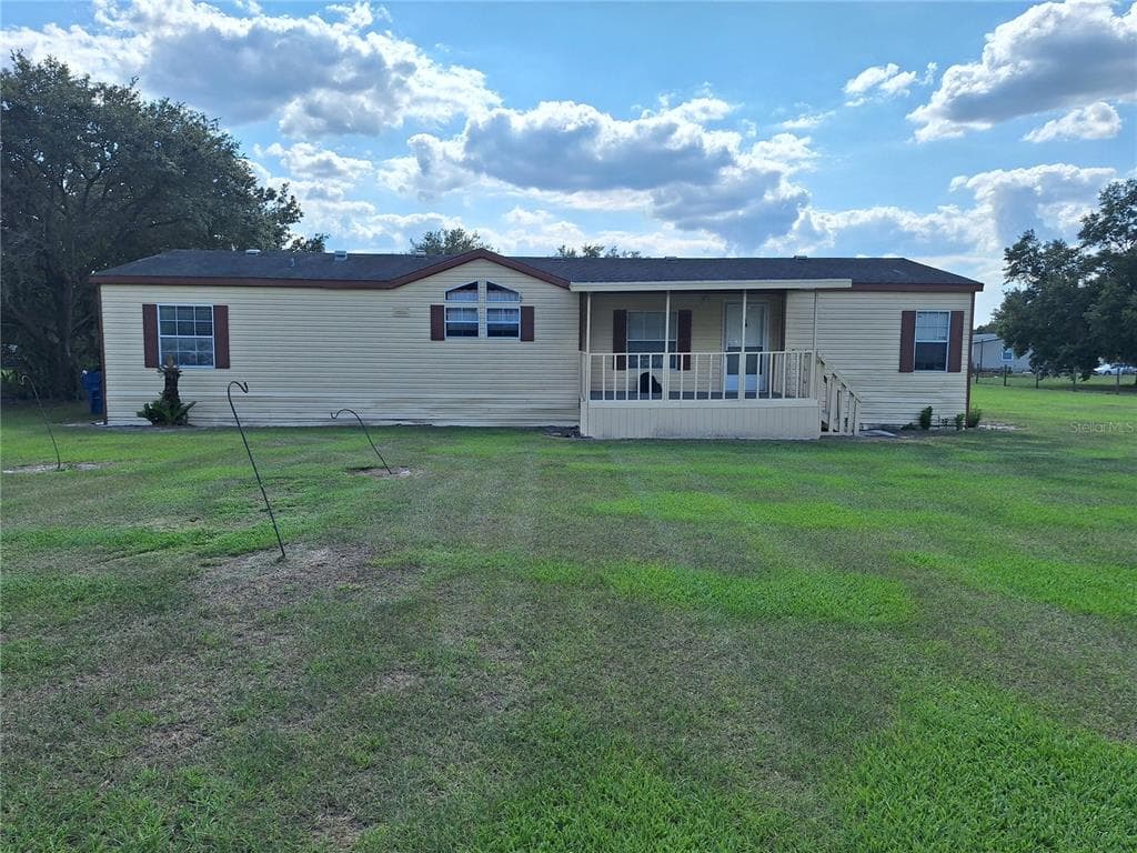 3325 DRUM ROAD ZEPHYRHILLS, FL 33541