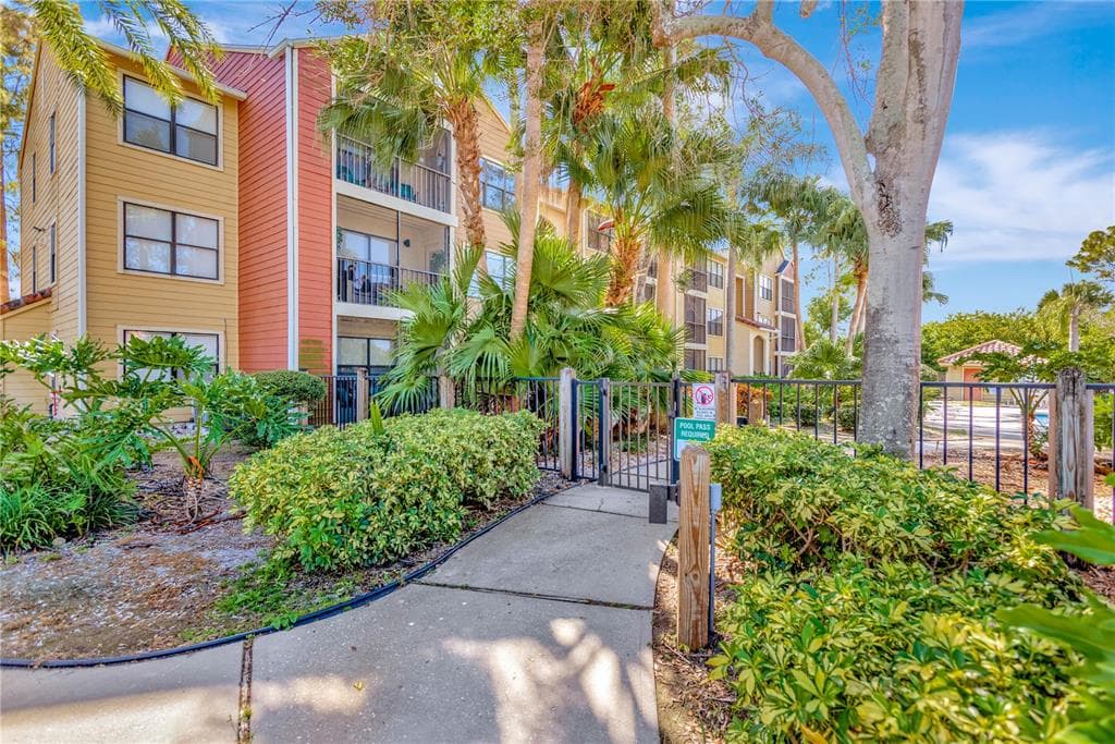 11901 4TH STREET N UNIT 4108 ST PETERSBURG, FL 33716