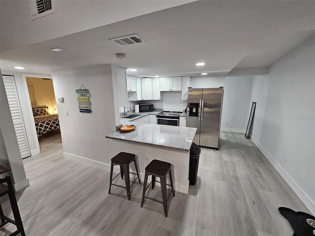 1953 W SKYLINE DRIVE UNIT B