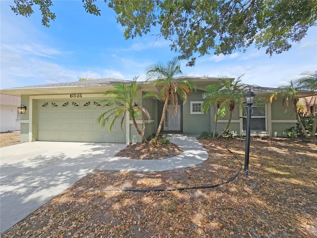6531 68TH STREET E BRADENTON, FL 34203