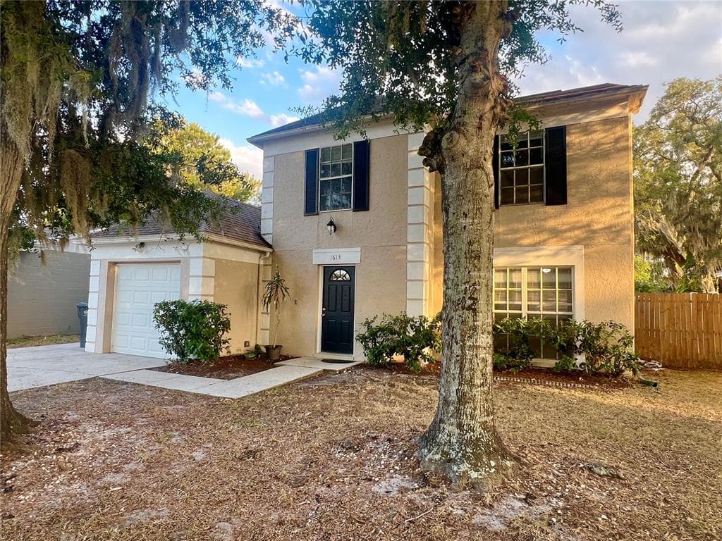 1613 CROSSRIDGE DRIVE BRANDON, FL 33510