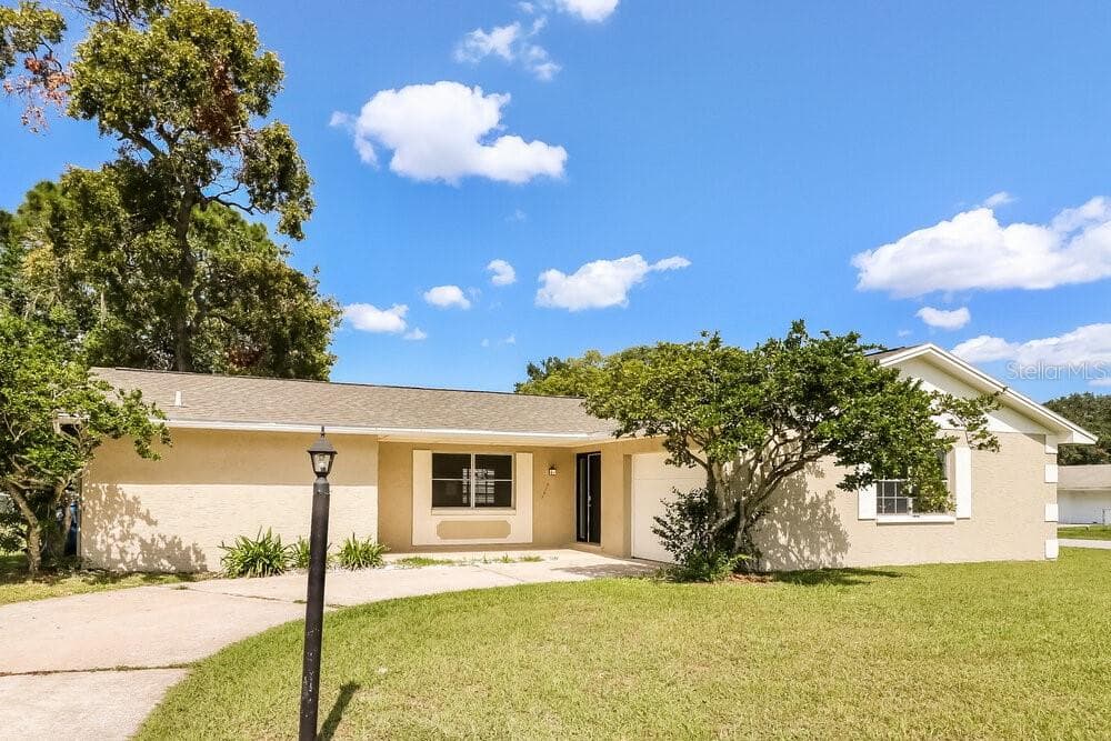 9349 REGATTA STREET SPRING HILL, FL 34608