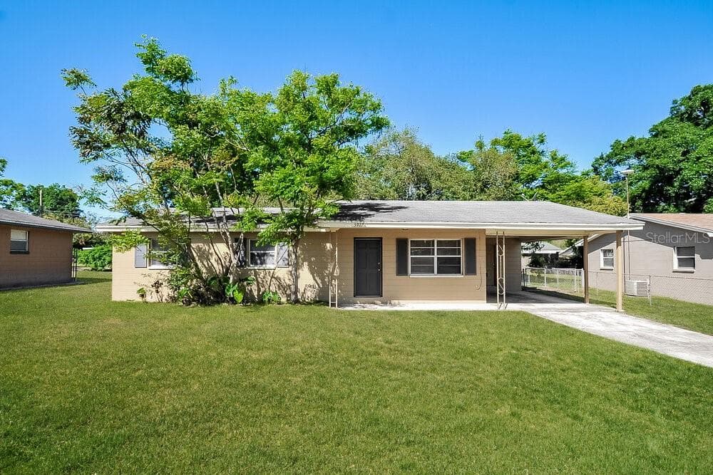 5927 STOKES ROAD LAKELAND, FL 33812