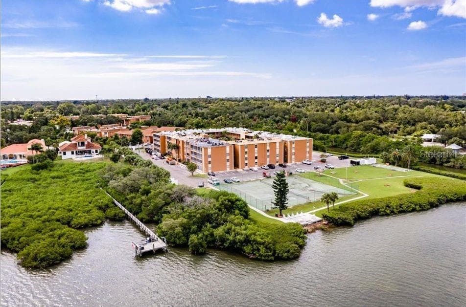 12760 INDIAN ROCKS ROAD UNIT 1031(Furnished) LARGO, FL 33774