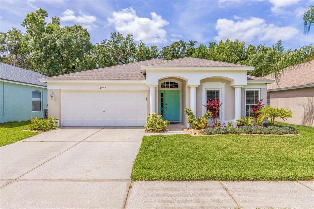 5907 WAR ADMIRAL DRIVE WESLEY CHAPEL, FL 33544