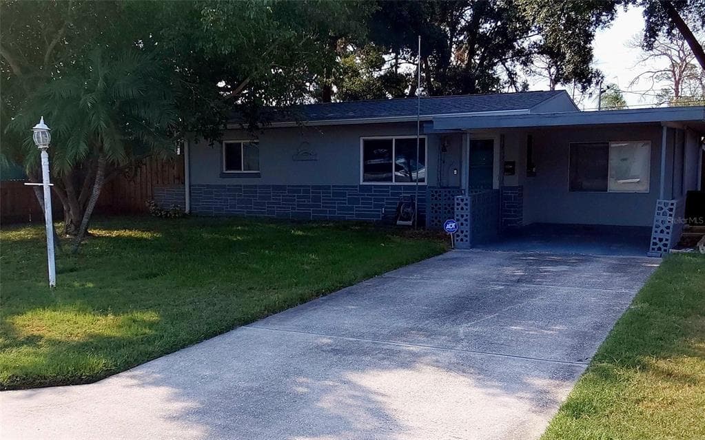 6435 83RD AVENUE N PINELLAS PARK, FL 33781