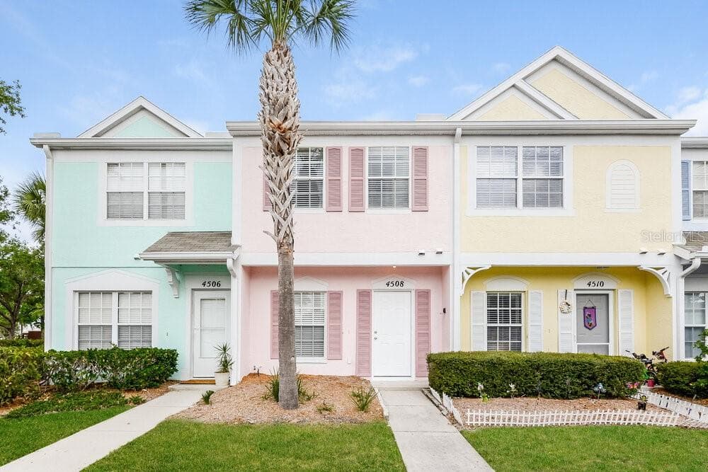 4508 RUNABOUT WAY BRADENTON, FL 34203