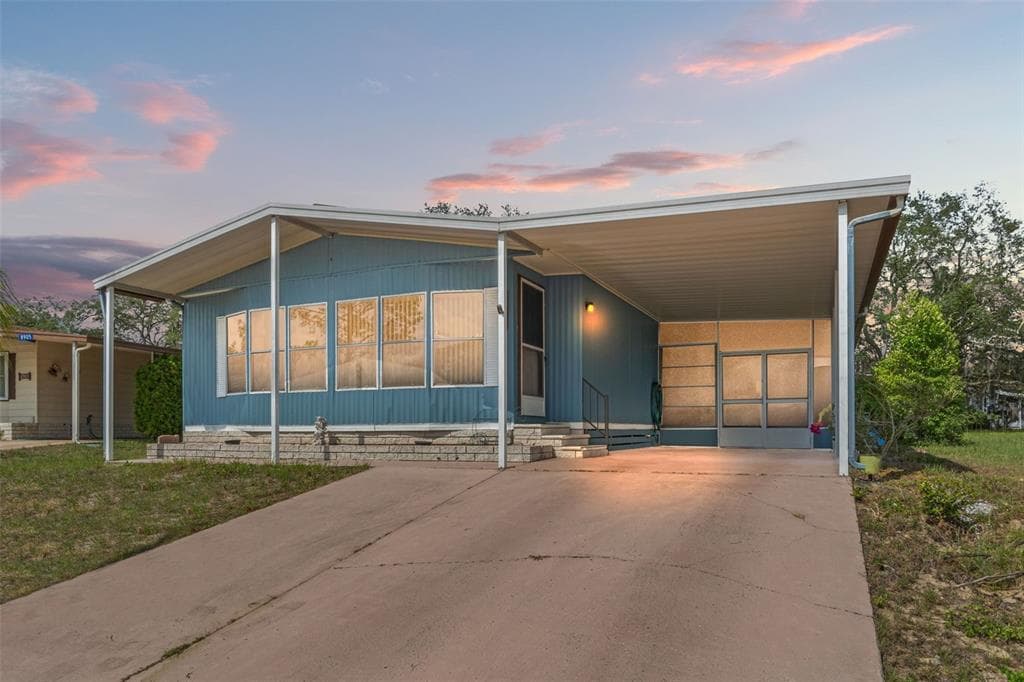 8911 HIGHPOINT BOULEVARD BROOKSVILLE, FL 34613