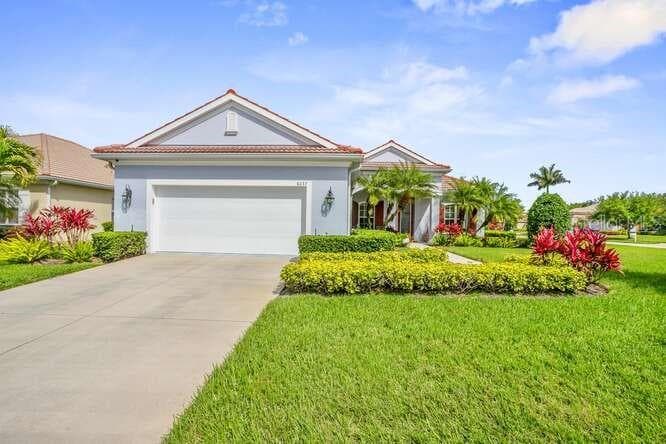 6237 45TH LANE E BRADENTON, FL 34203