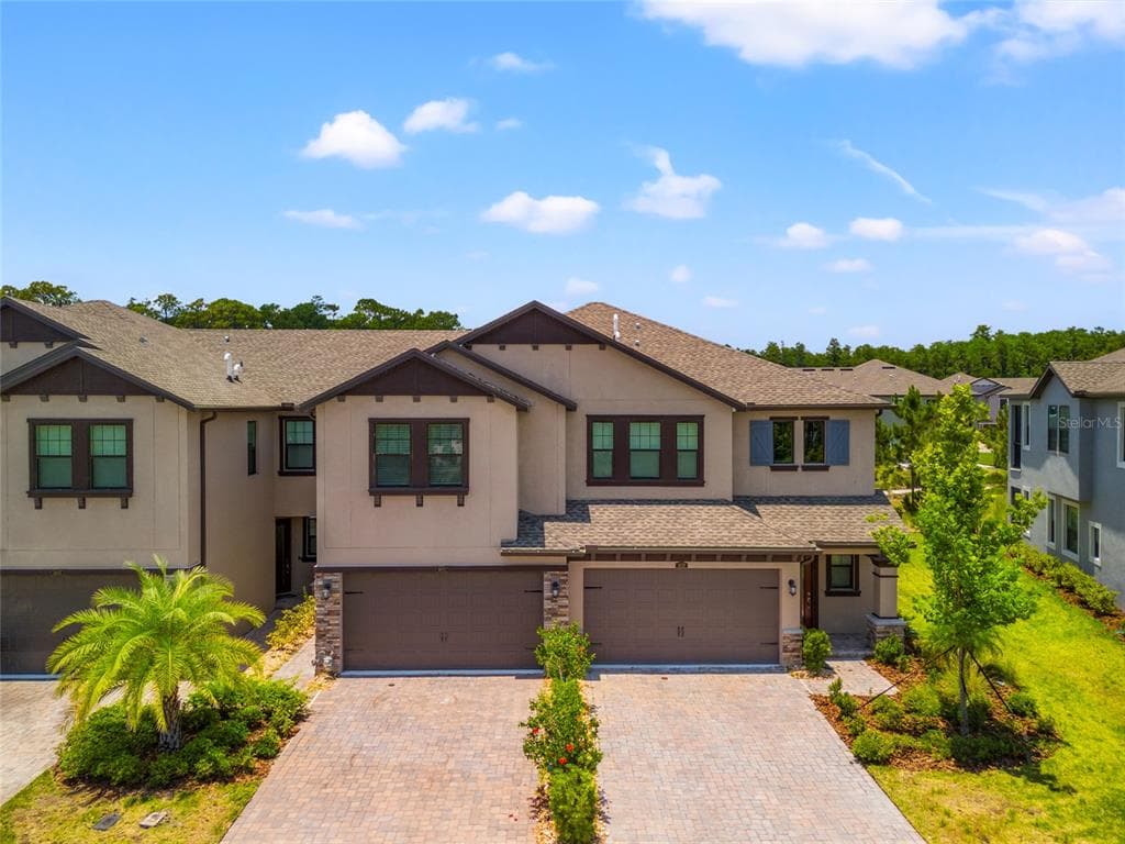 4613 ANCONA WAY WESLEY CHAPEL, FL 33543