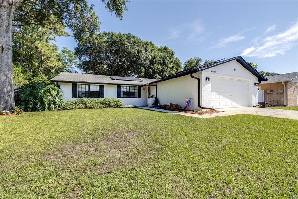 16402 BONNEVILLE DRIVE TAMPA, FL 33624