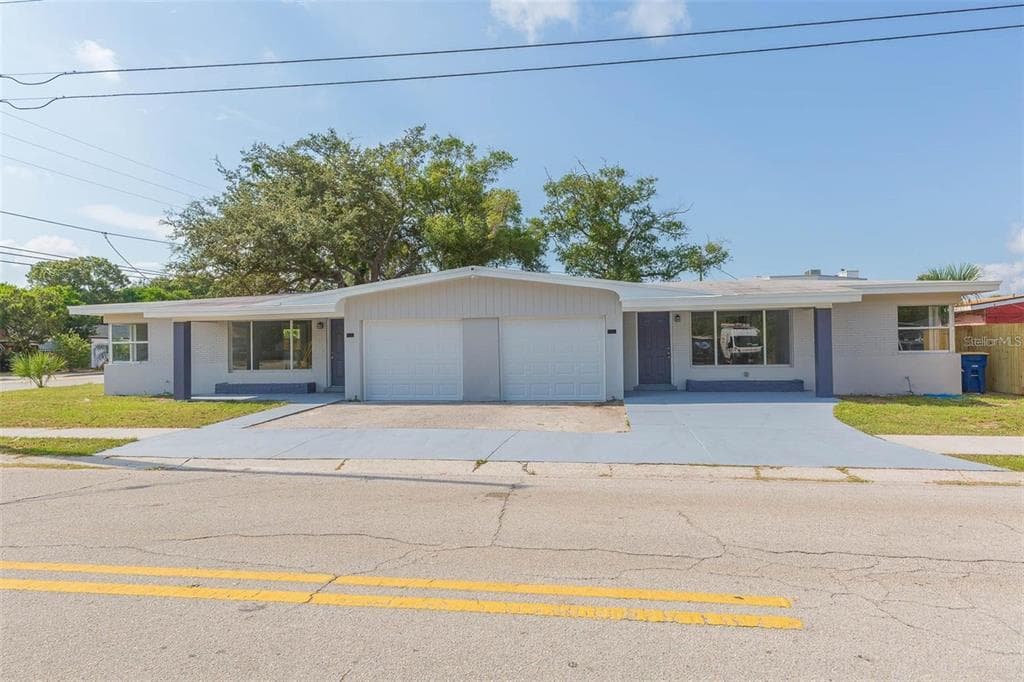 1489 DE LEON STREET CLEARWATER, FL 33755