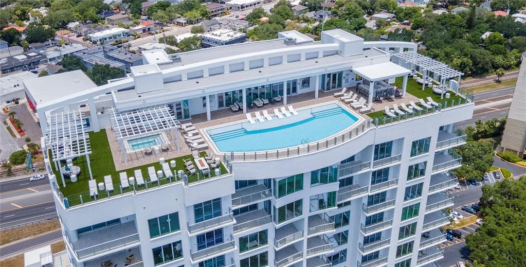 2910 W BARCELONA STREET UNIT 1204 TAMPA, FL 33629