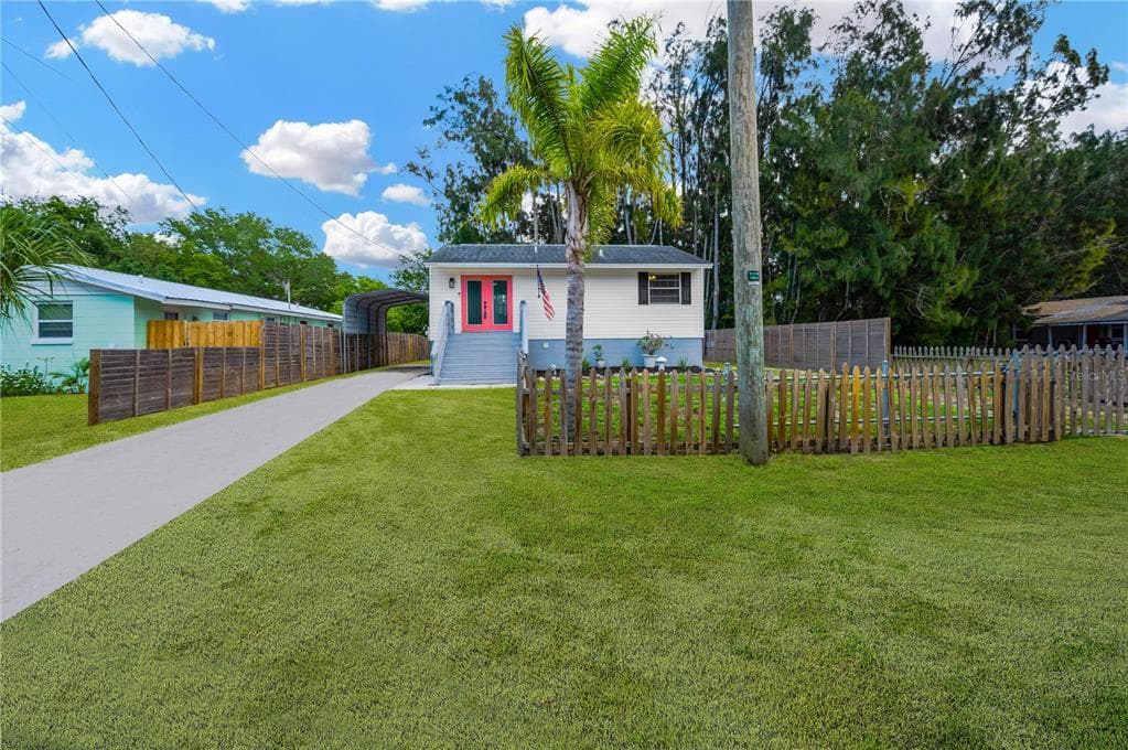 1126 CANAL STREET RUSKIN, FL 33570