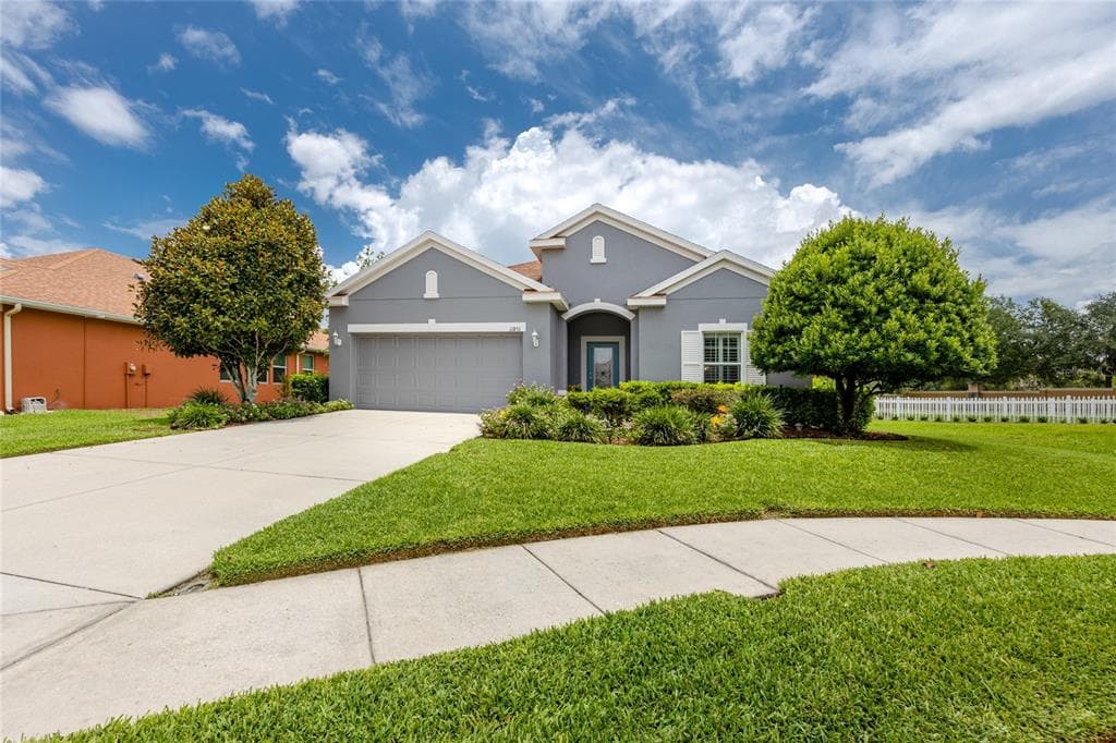 11851 CHAPLAIN PLACE NEW PORT RICHEY, FL 34654