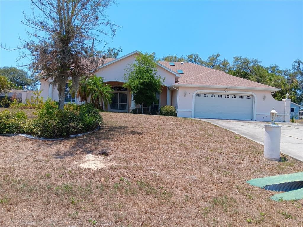 223 EASTPOINT COURT SPRING HILL, FL 34606