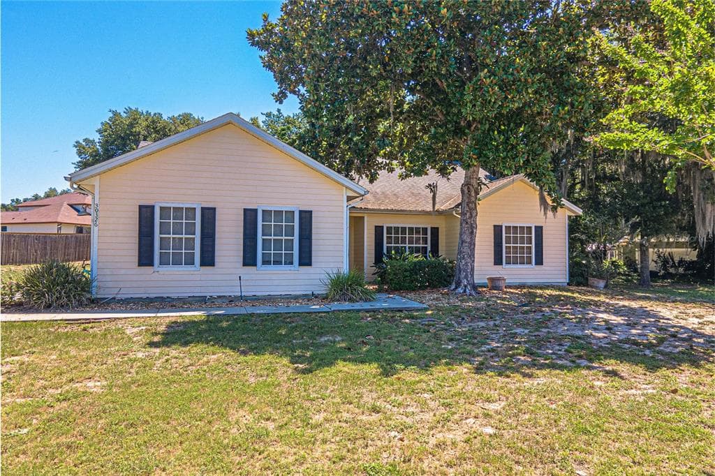 30326 REDTREE DRIVE LEESBURG, FL 34748