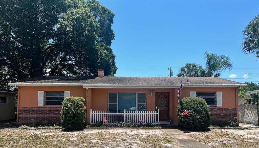 808 39TH AVENUE NE ST PETERSBURG, FL 33703