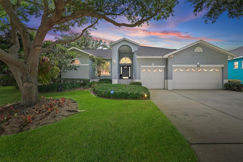 662 7TH AVENUE N TIERRA VERDE, FL 33715