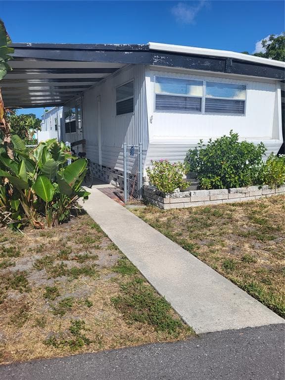 6580 SEMINOLE BOULEVARD UNIT 514 SEMINOLE, FL 33772