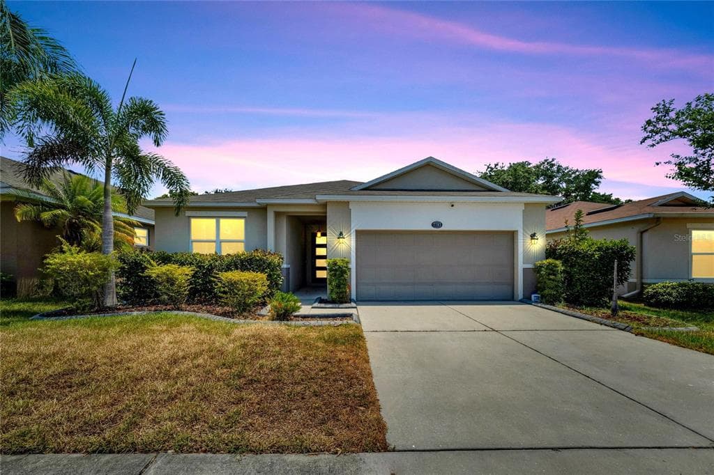 7703 TANGLE RUSH DRIVE GIBSONTON, FL 33534