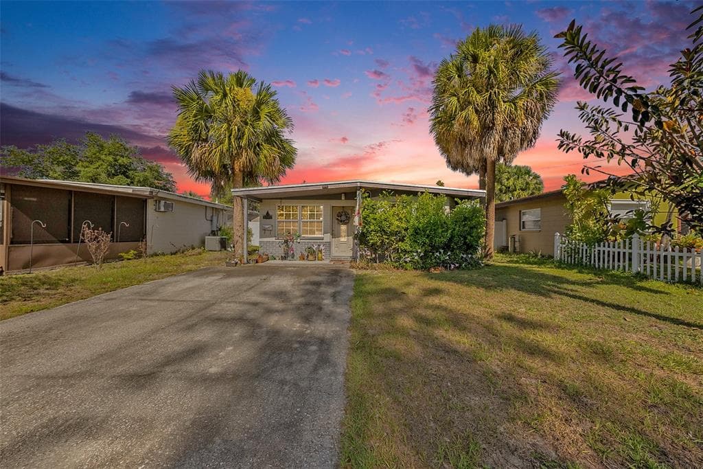 3066 HIGHLAND STREET N ST PETERSBURG, FL 33704