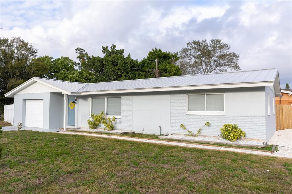6735 113TH STREET SEMINOLE, FL 33772