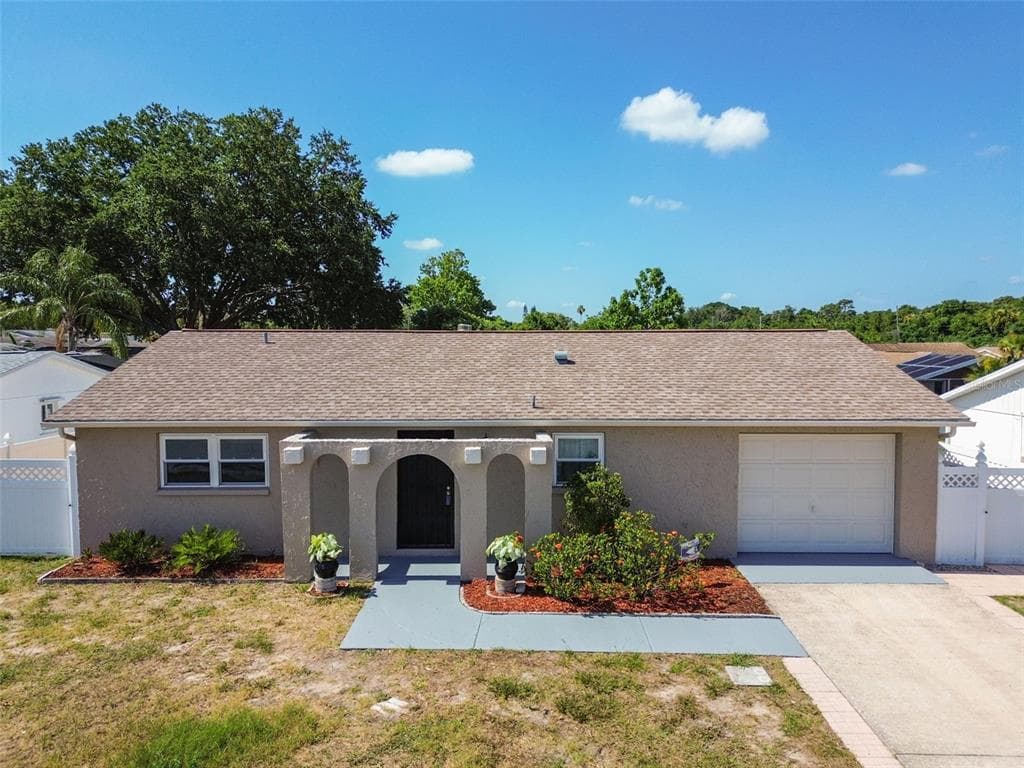 6300 TRALEE AVENUE NEW PORT RICHEY, FL 34653