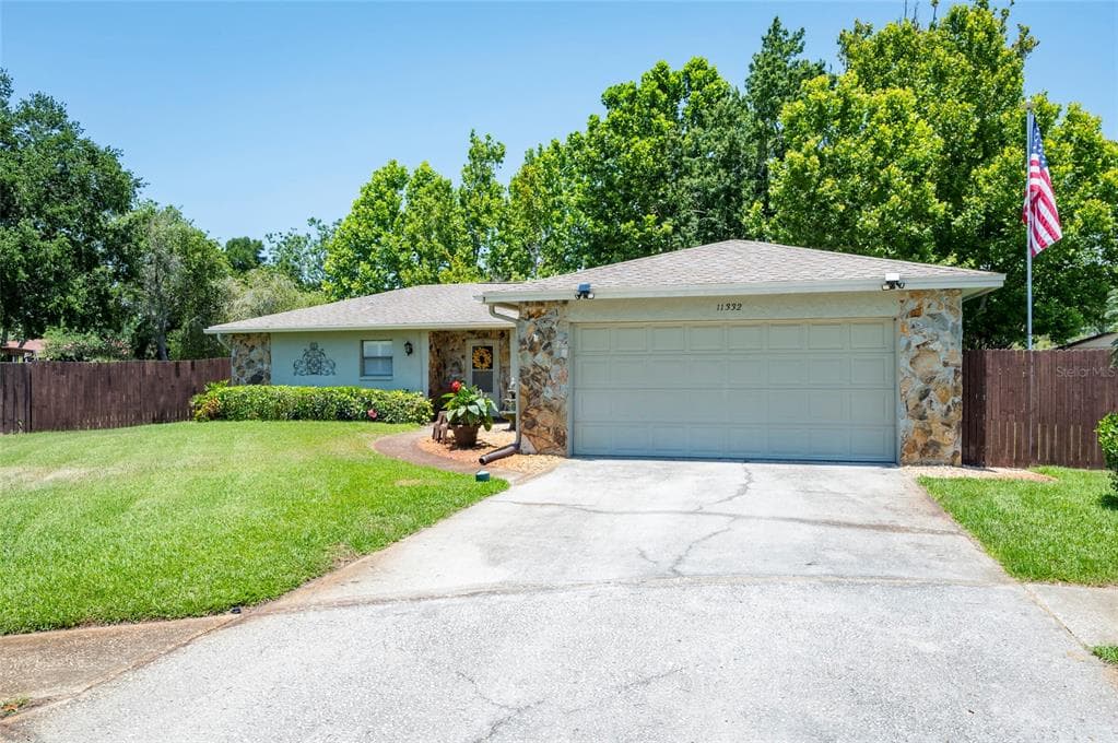 11332 111TH COURT SEMINOLE, FL 33778