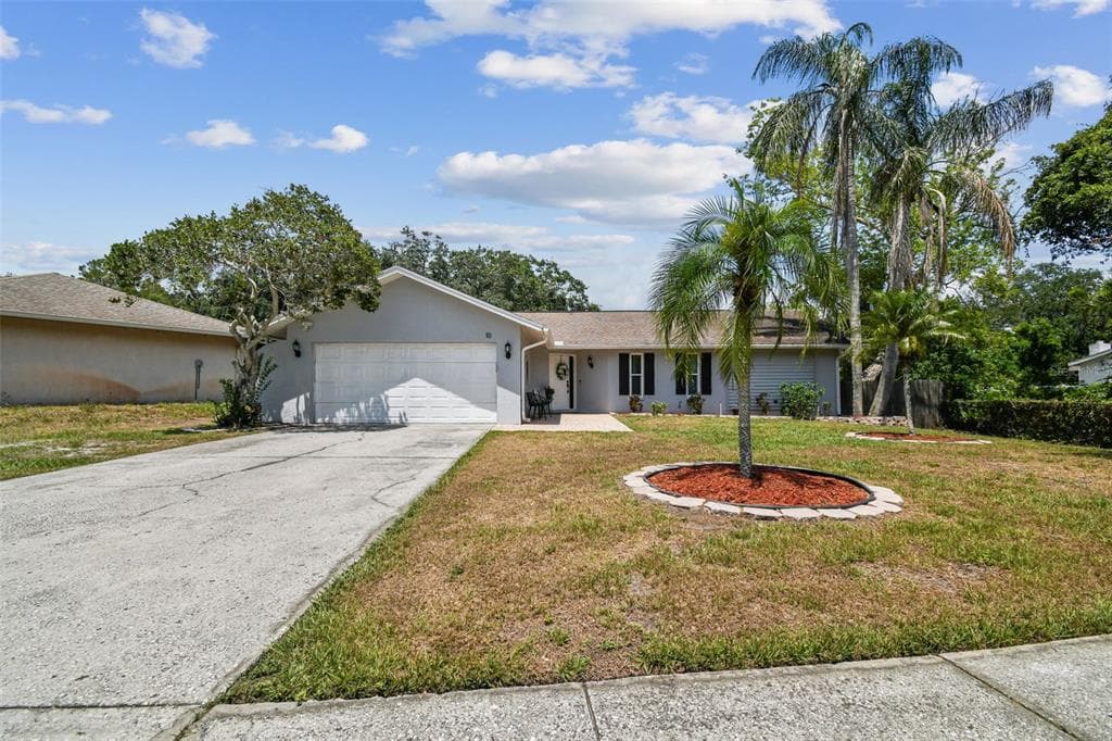 10 HARBOR WOODS DRIVE SAFETY HARBOR, FL 34695