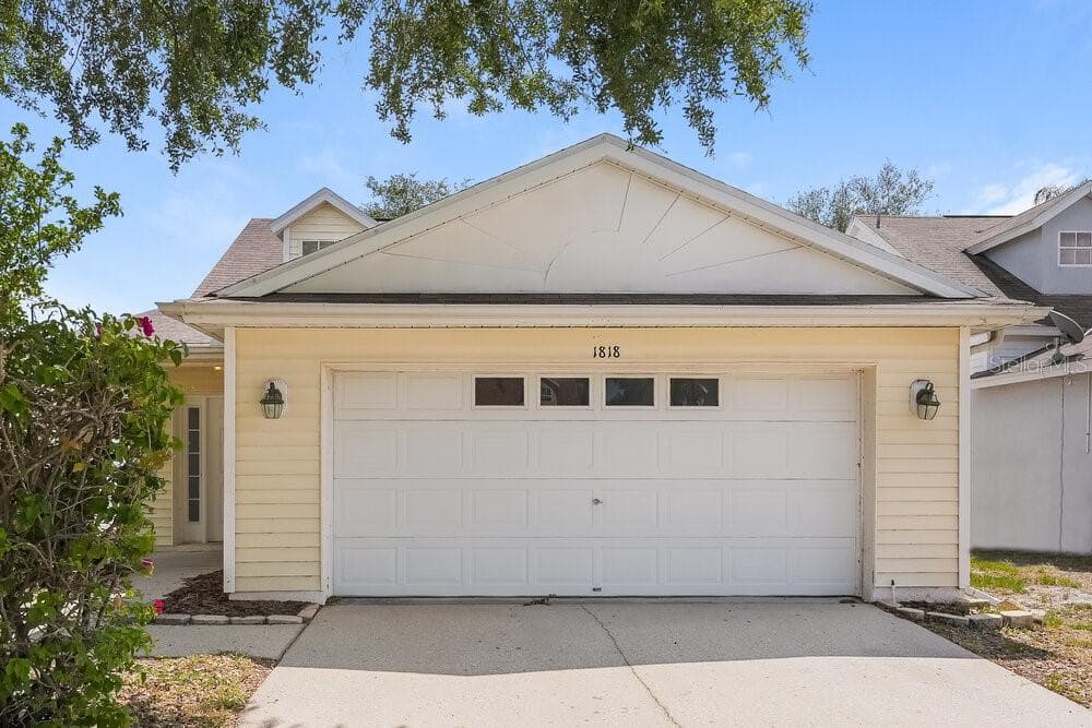 1818 HORSECHESTNUT COURT TRINITY, FL 34655