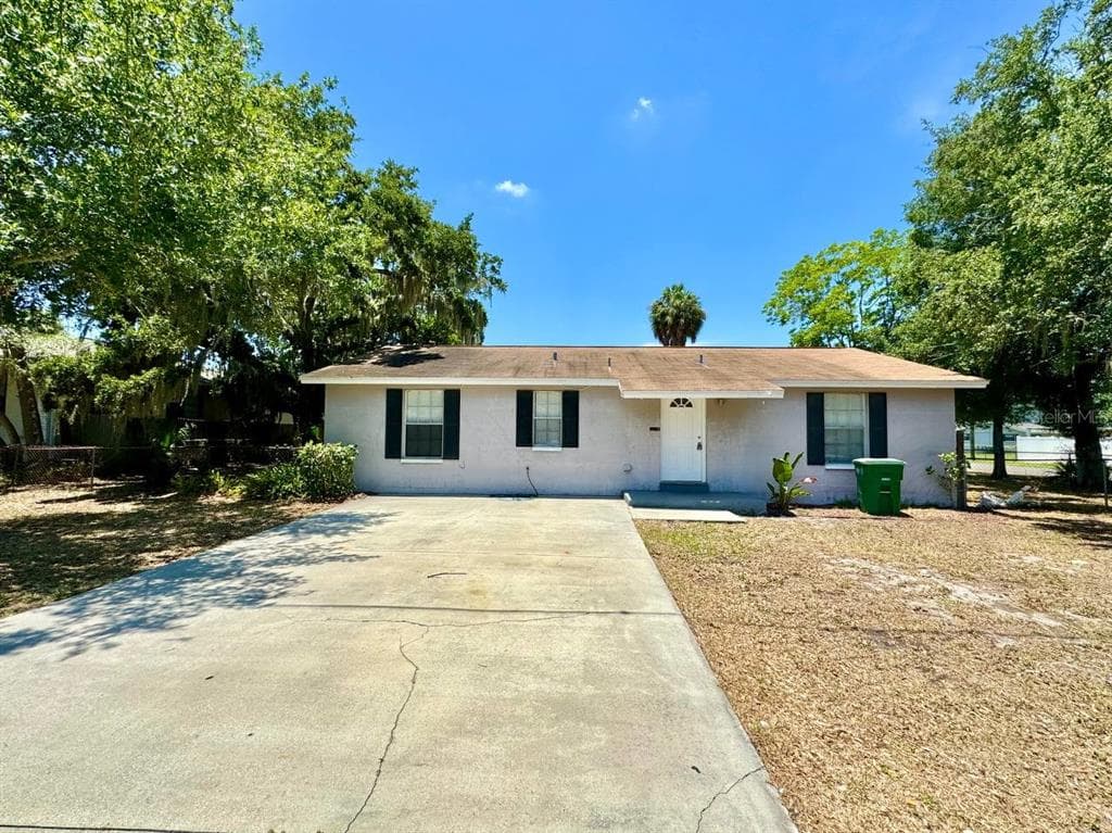 7601 S SWOOPE STREET TAMPA, FL 33616