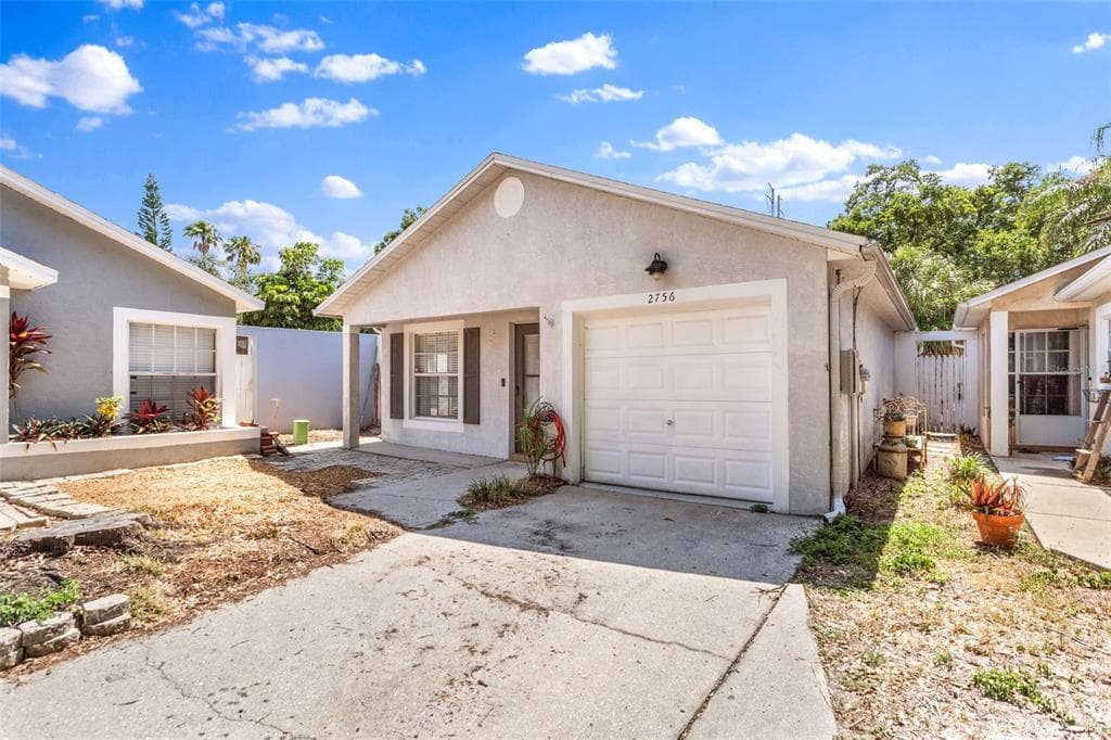 2756 BRAHAM COURT PALM HARBOR, FL 34684