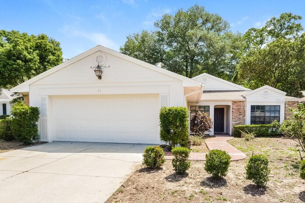 51 DOGWOOD LANE EUSTIS, FL 32726