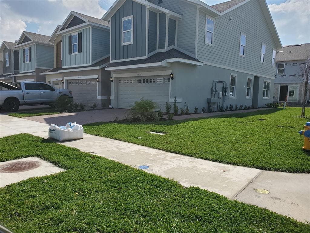 34146 CINDER WAY WESLEY CHAPEL, FL 33545