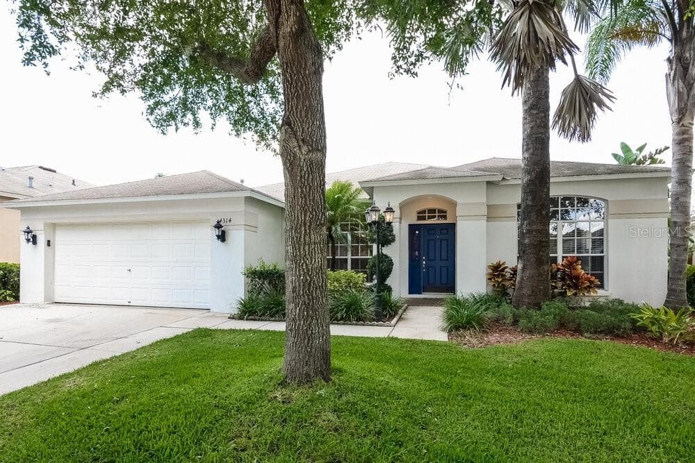 4314 BUCKHORN GROVES COURT VALRICO, FL 33596