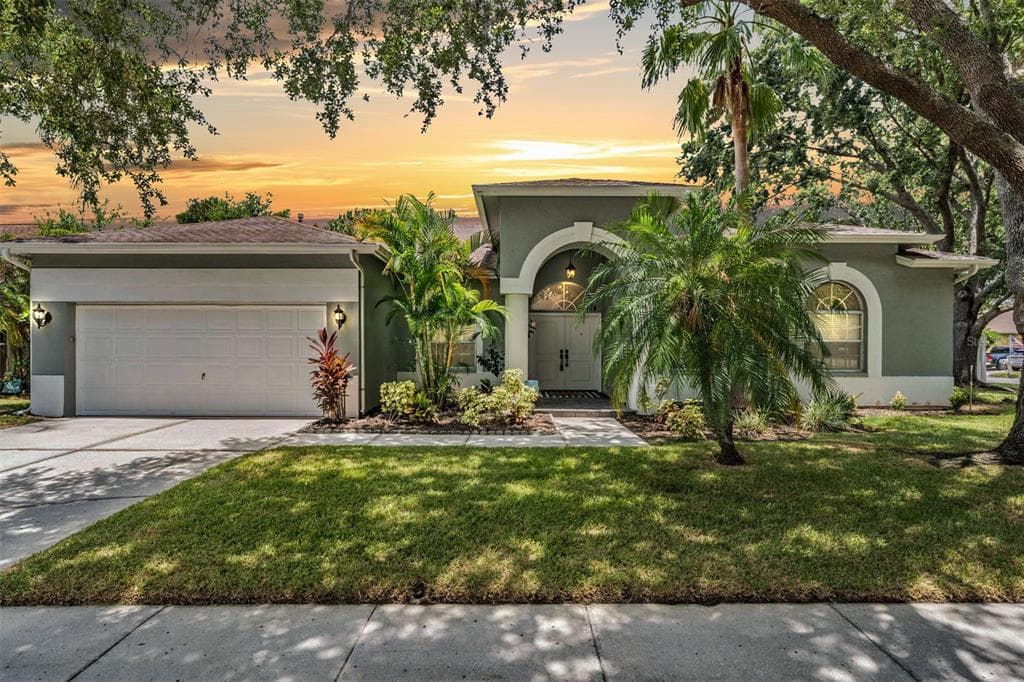 28335 GLADE FERN COURT WESLEY CHAPEL, FL 33543