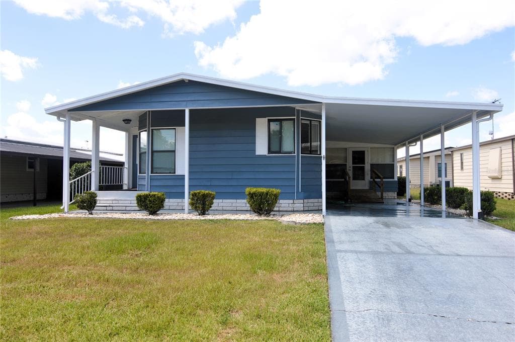 35929 BUENO DRIVE ZEPHYRHILLS, FL 33541